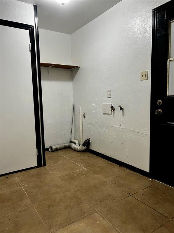 Building Photo - 29720 Shady Brook Ln