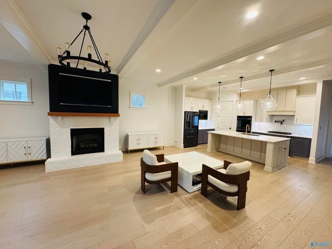 Building Photo - 329 Clift Home Pl Dr