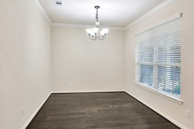 Building Photo - 42 Sawbridge Ct