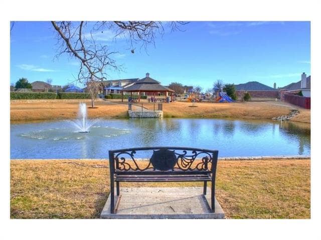 Building Photo - 415 Lipizzan Ln