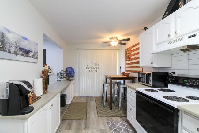 Building Photo - Fully Furnished: 1 Bedroom, 1 Bath Apartment in Richland