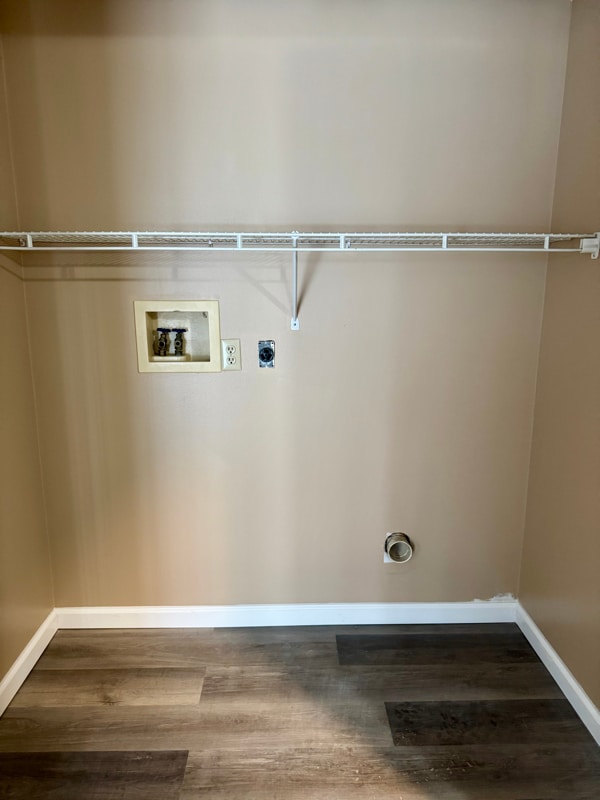 Building Photo - 24 Orchard Ln