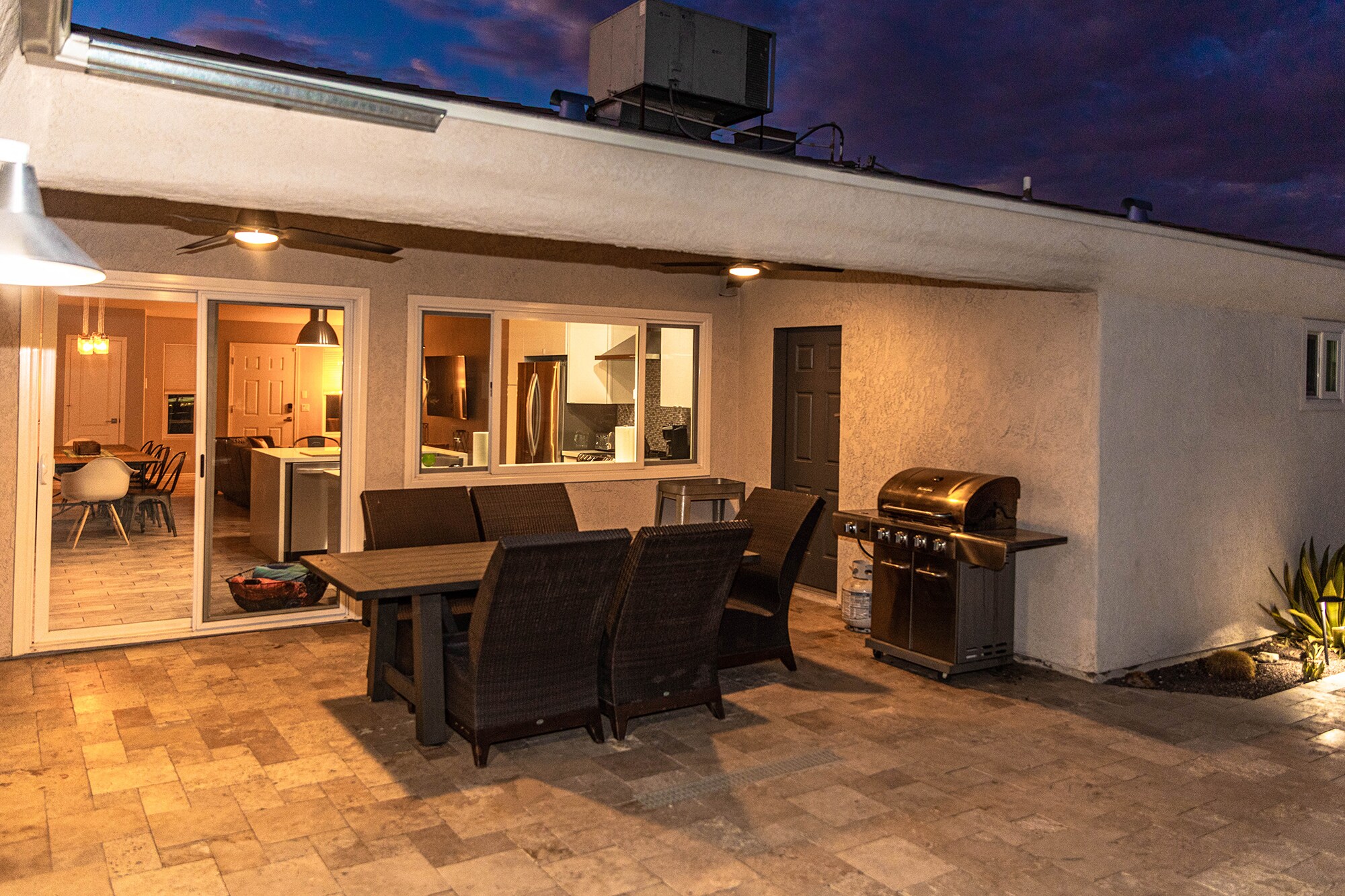 Building Photo - 3420 Sheik Dr
