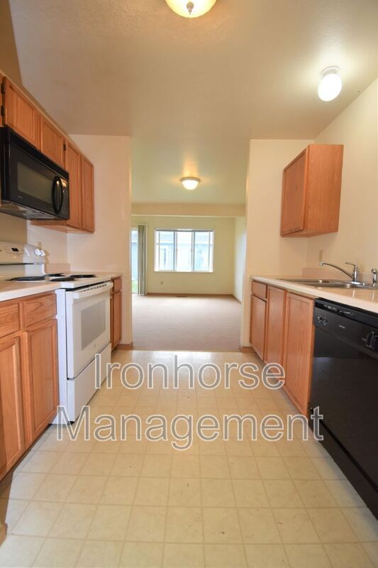 Building Photo - 2471 Wheeler Dr