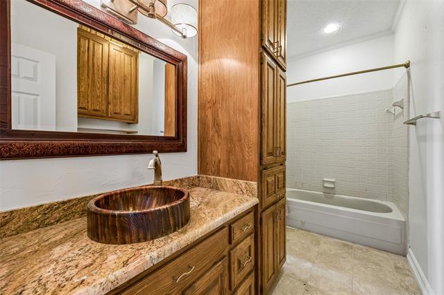 Building Photo - 2920 Burney Ln