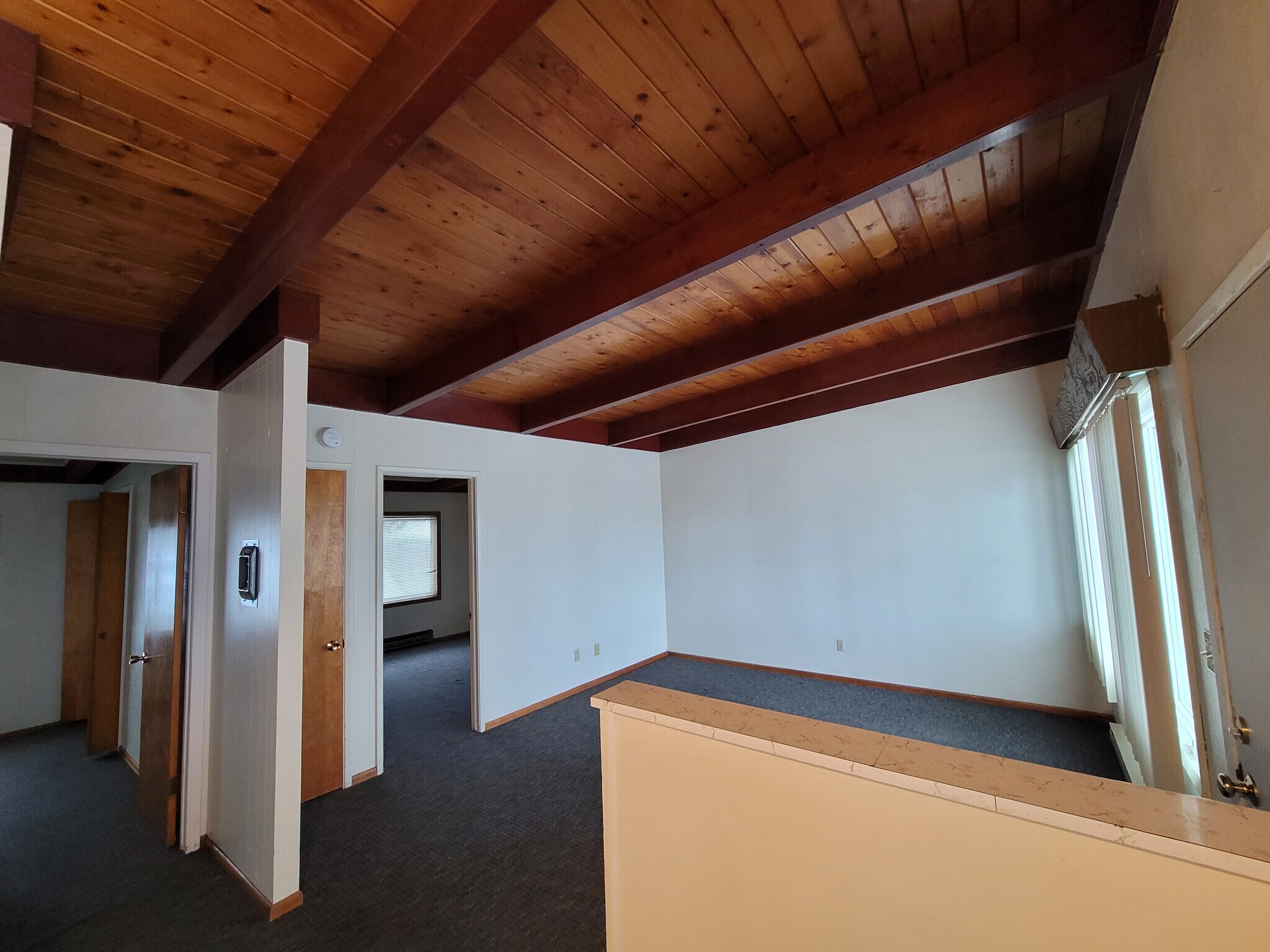 Building Photo - 1320 Linda Ln