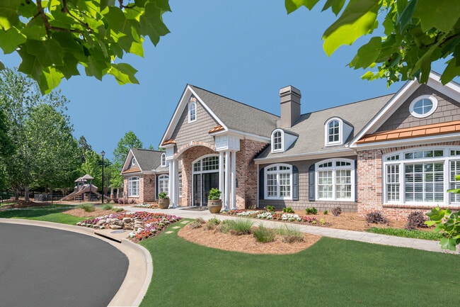 Leasing Office - Greystone Summit Columbus