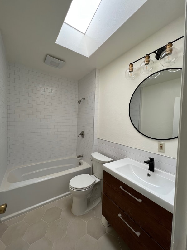 Building Photo - 283 Toler Ave