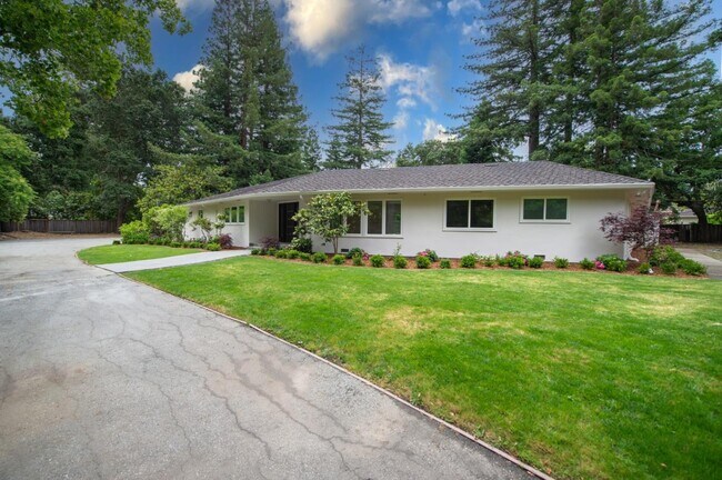 Primary Photo - 9 Odell Pl