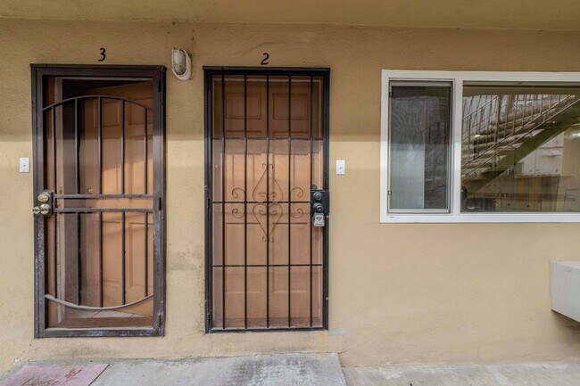 Building Photo - CORONADO