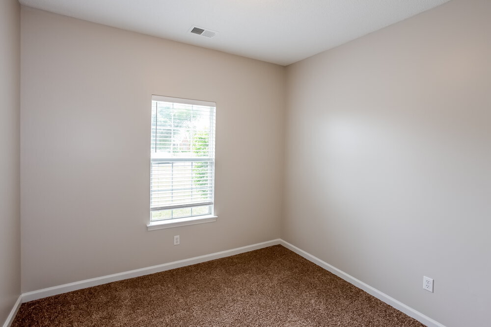 Building Photo - 9186 Tahoe Dr