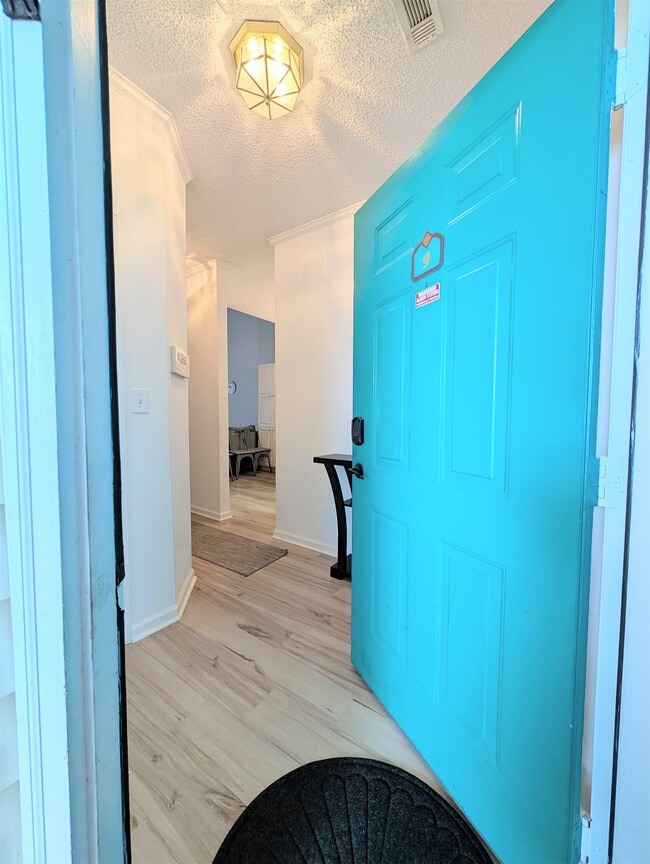 Building Photo - 9754 Leyland Dr