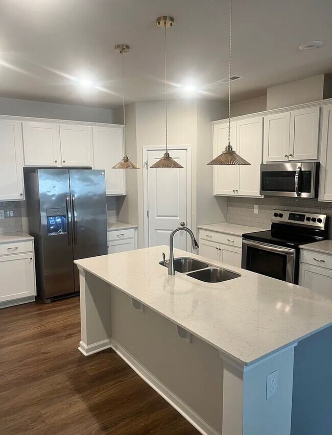 Building Photo - Charming Home in Travelers Rest!