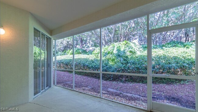 Building Photo - 2200 Arielle Dr