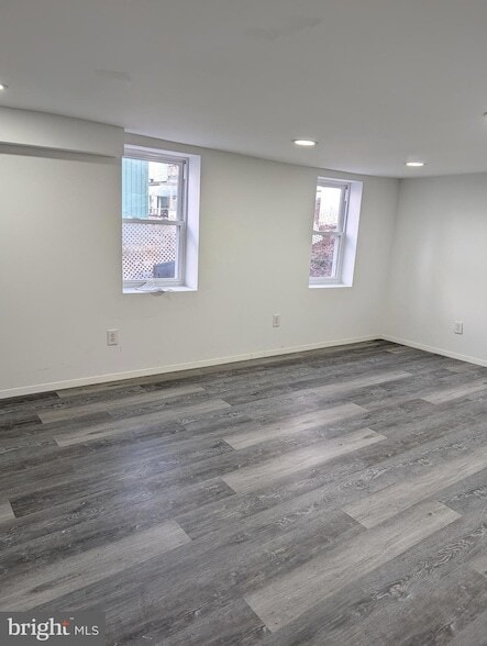 Building Photo - 246 Pierce St