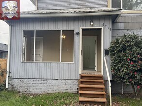 Building Photo - WA271