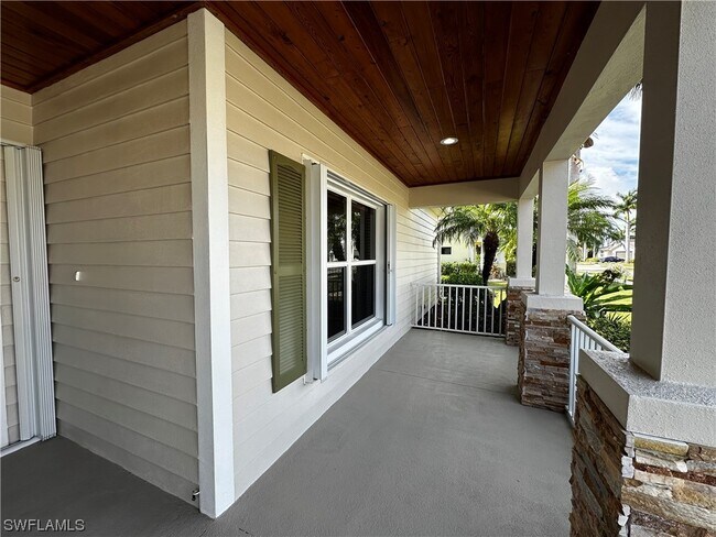 Building Photo - 156 Destiny Cir