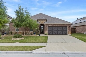Building Photo - 3501 Chacon Creek Trail