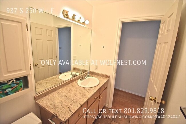 Building Photo - 937 S 250 W St