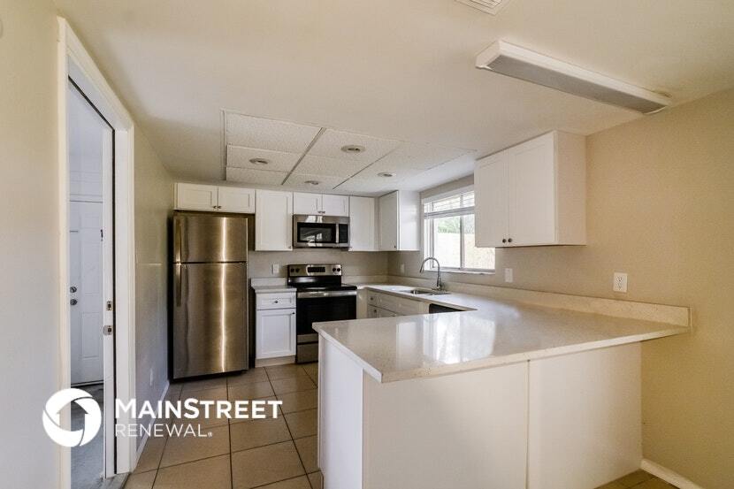 Building Photo - 813 Borde Del Camino Dr