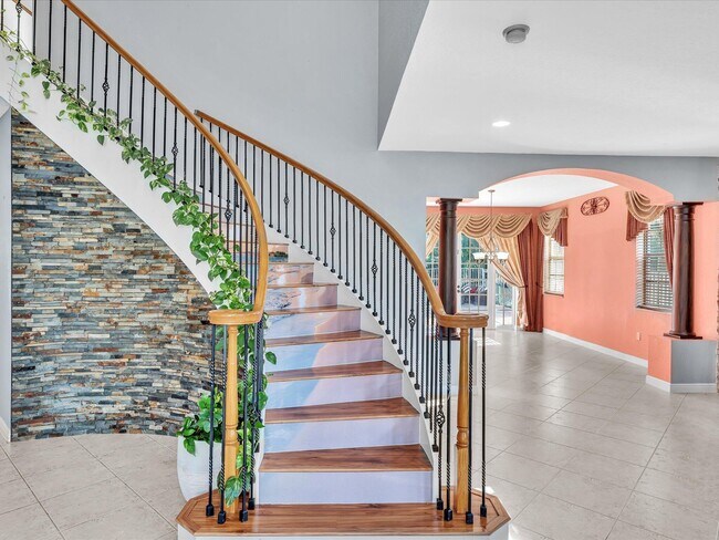 Building Photo - 6614 Marbletree Ln