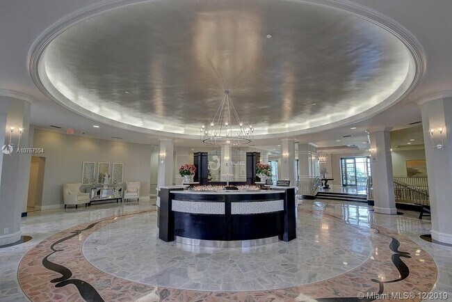 Building Photo - 2501 S Ocean Dr