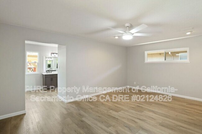 Building Photo - 160 Westcott Way