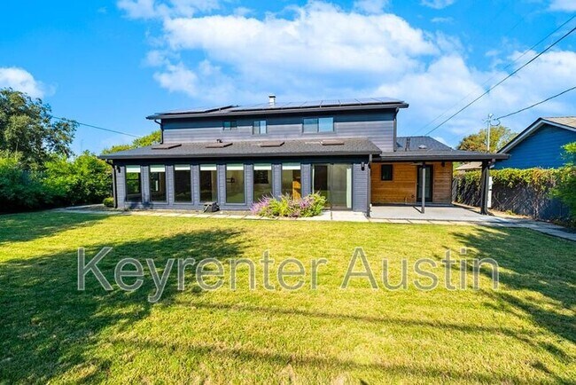 Building Photo - 7501 Daugherty St