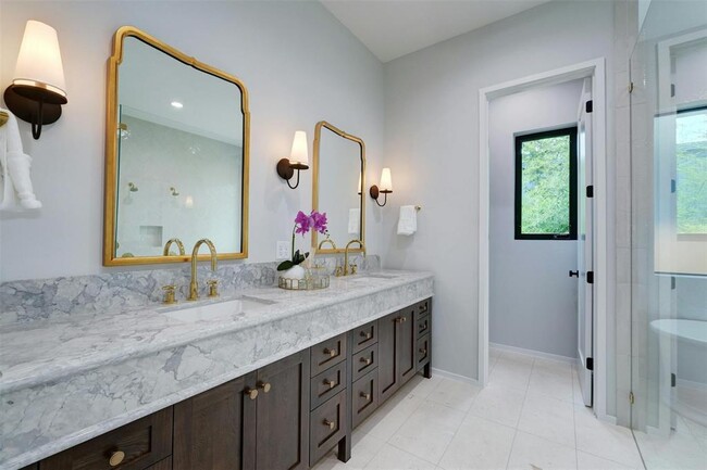 Building Photo - 2212 Trailside Dr