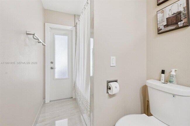 Building Photo - 11573 NW 39th Pl