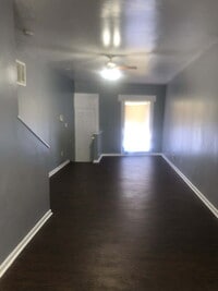 Building Photo - Welcome home to this charming 2-bedroom gem on St. Benedict Street!