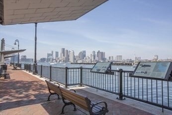 Building Photo - 158 Cottage St