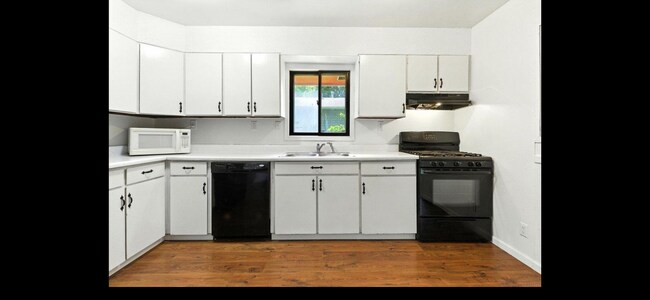 Primary Photo - 3116 Pocahontas Rd