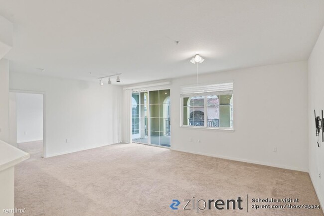 Building Photo - 2 br, 2 bath Condo - 600 South Abel Street...