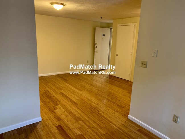 Primary Photo - 85 Broad St