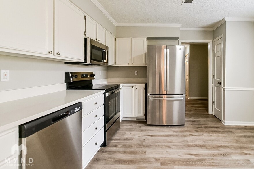 Building Photo - 4634 S Germantown Rd