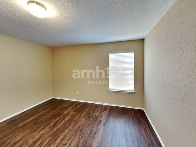 Building Photo - 3622 Melody Flds