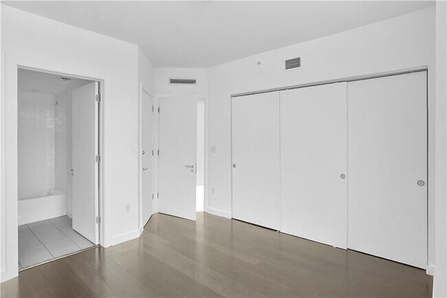 Building Photo - 720 NE 62nd St