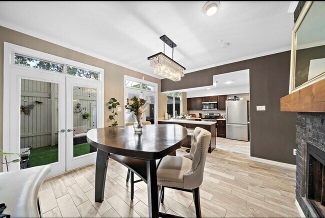 Building Photo - 15167 Kimberley Ct