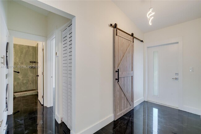 Building Photo - 14805 SW 74th Ln