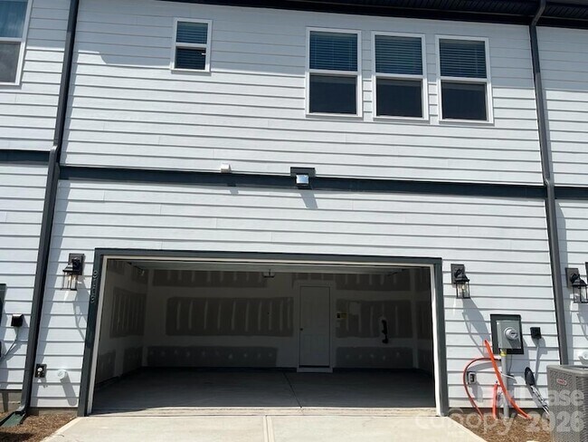 Building Photo - 9119 Harwen Ln