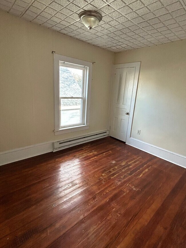 Building Photo - 532-534 N Courtland St