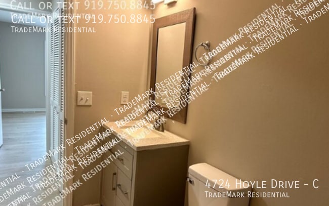 Building Photo - 4724 Hoyle Dr