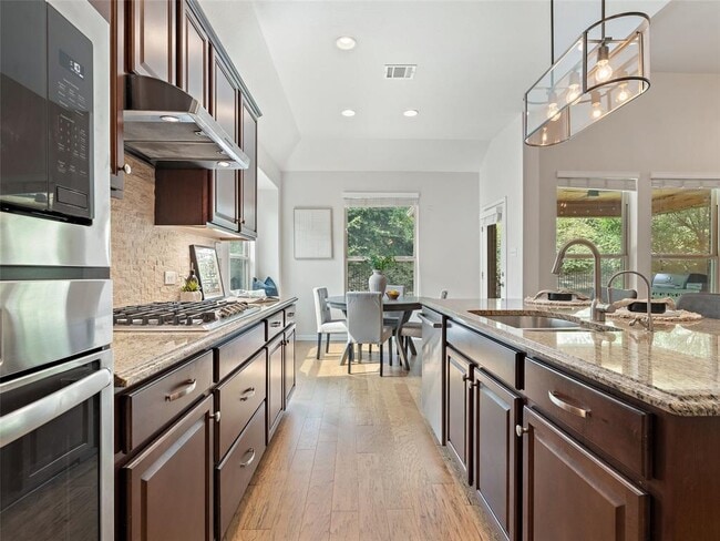 Building Photo - 18517 Tanner Bayou Loop