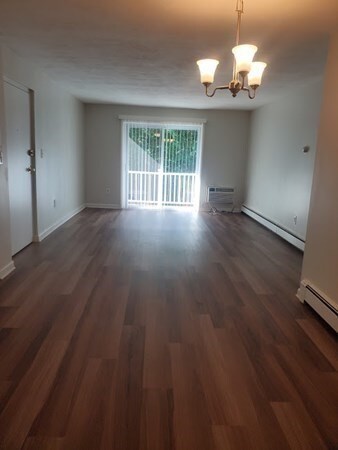 Building Photo - 50 Francis St