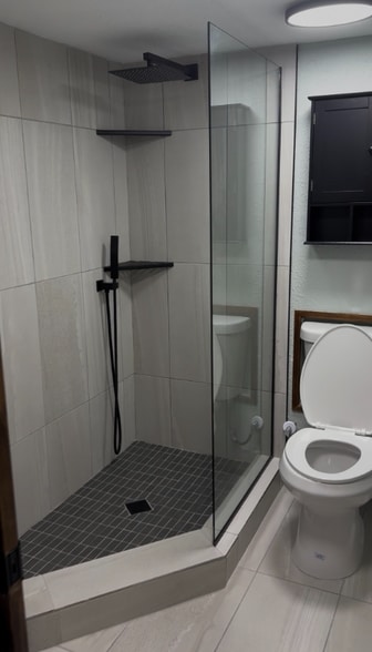 Building Photo - 2616 S Crystal Lake Dr