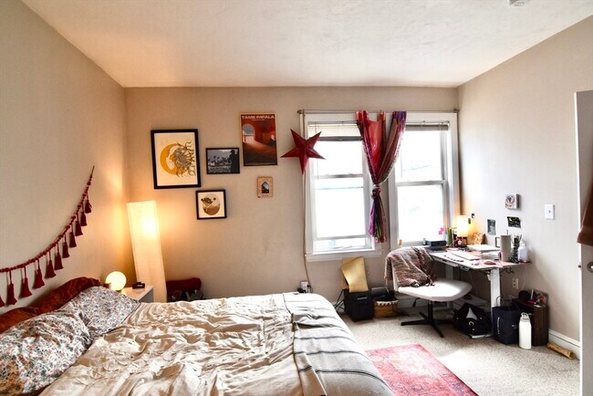 Building Photo - 5 Sea View Terrace