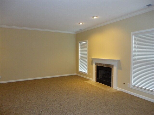 Building Photo - 8426 Stark Dr
