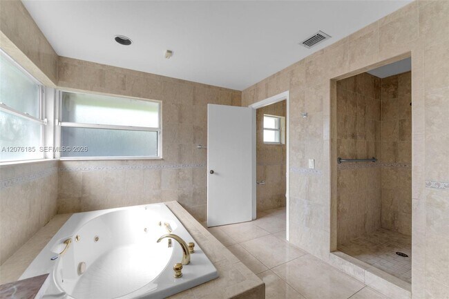 Building Photo - 9835 SW 56th St
