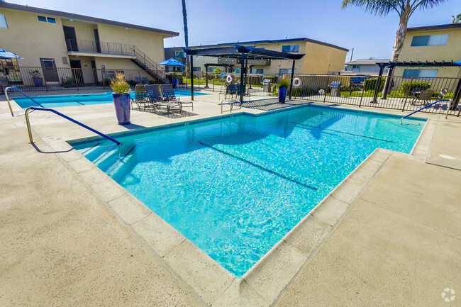 Building Photo - Cypress Park Apartments